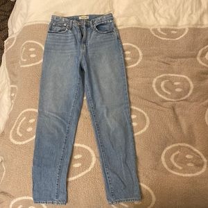 Madewell The Mom Jean - light wash